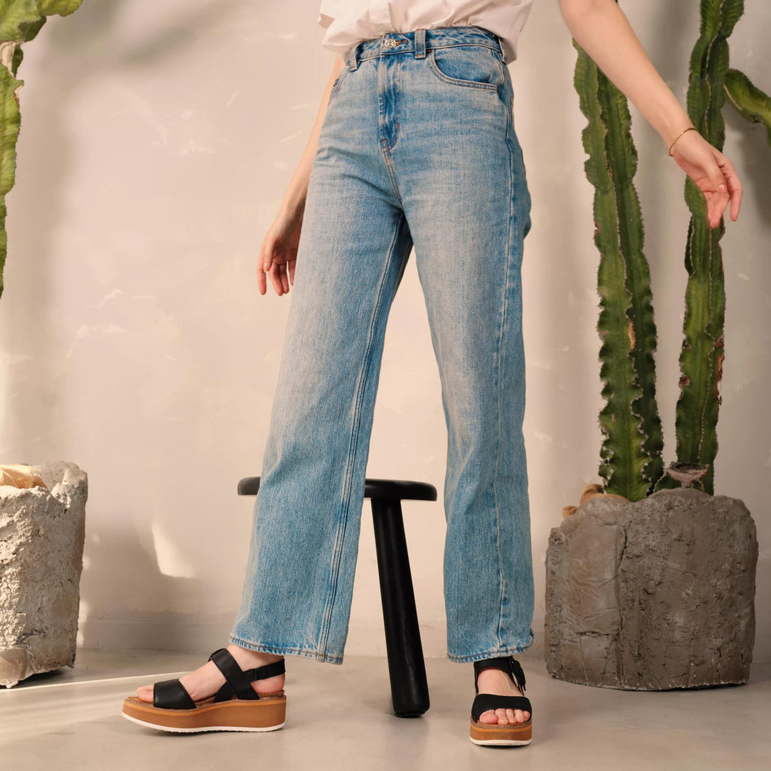 Embrace Every Step: Naot Footwear's Crepe Invites You to a World of Comfort and Elegance