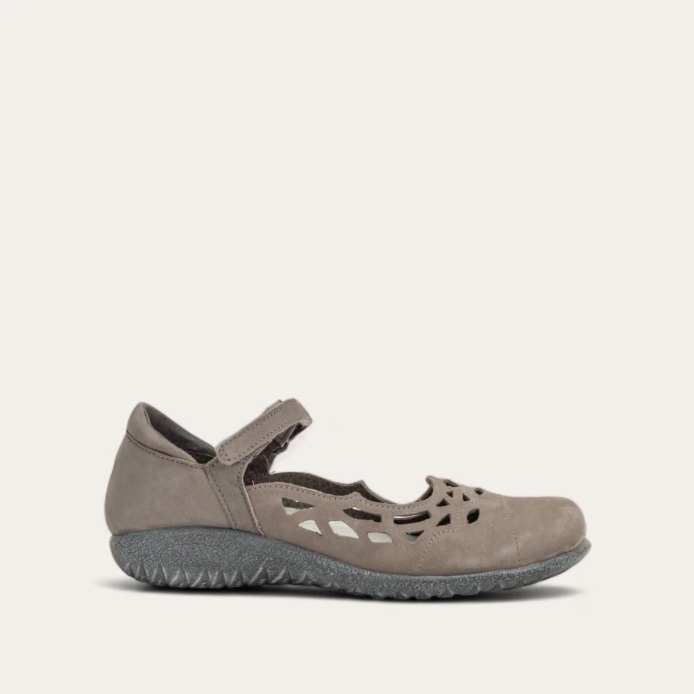AGATHIS-SMOKE_GRAY-1_36d56b46-9290-4c4e-91a7-9a5963d6d545