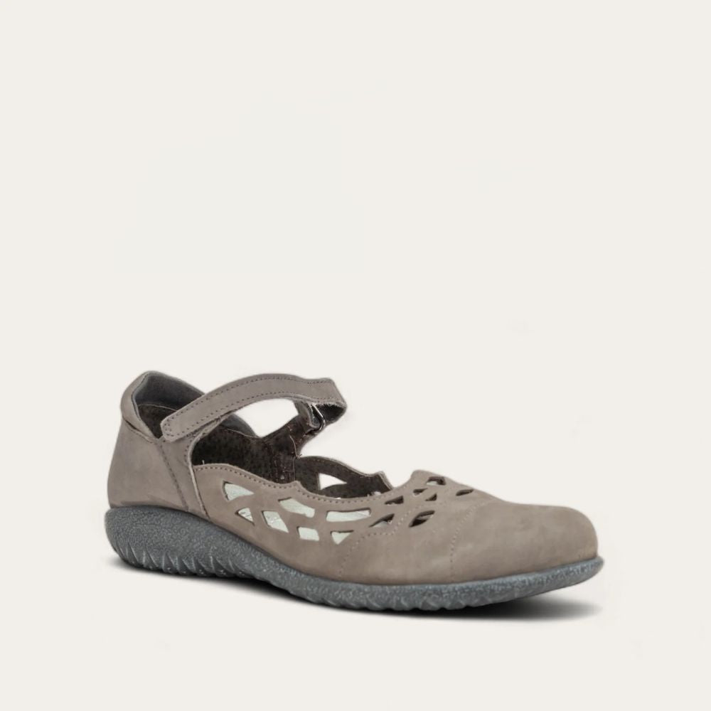 AGATHIS-SMOKE_GRAY-2_b5a63450-43fa-4466-b1ed-aded6419c9f0