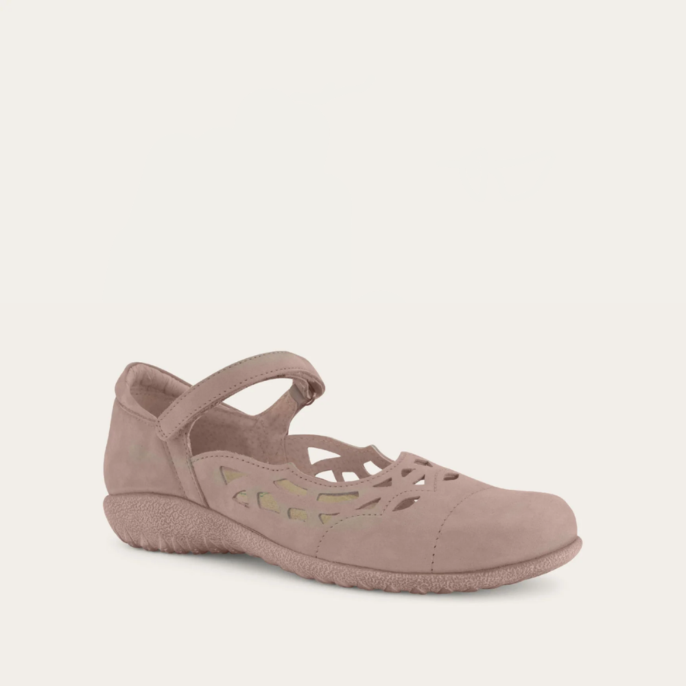 Agathis-_Stone_Nubuck_2_50a7c732-9be3-486a-b6db-e7cfac44c364
