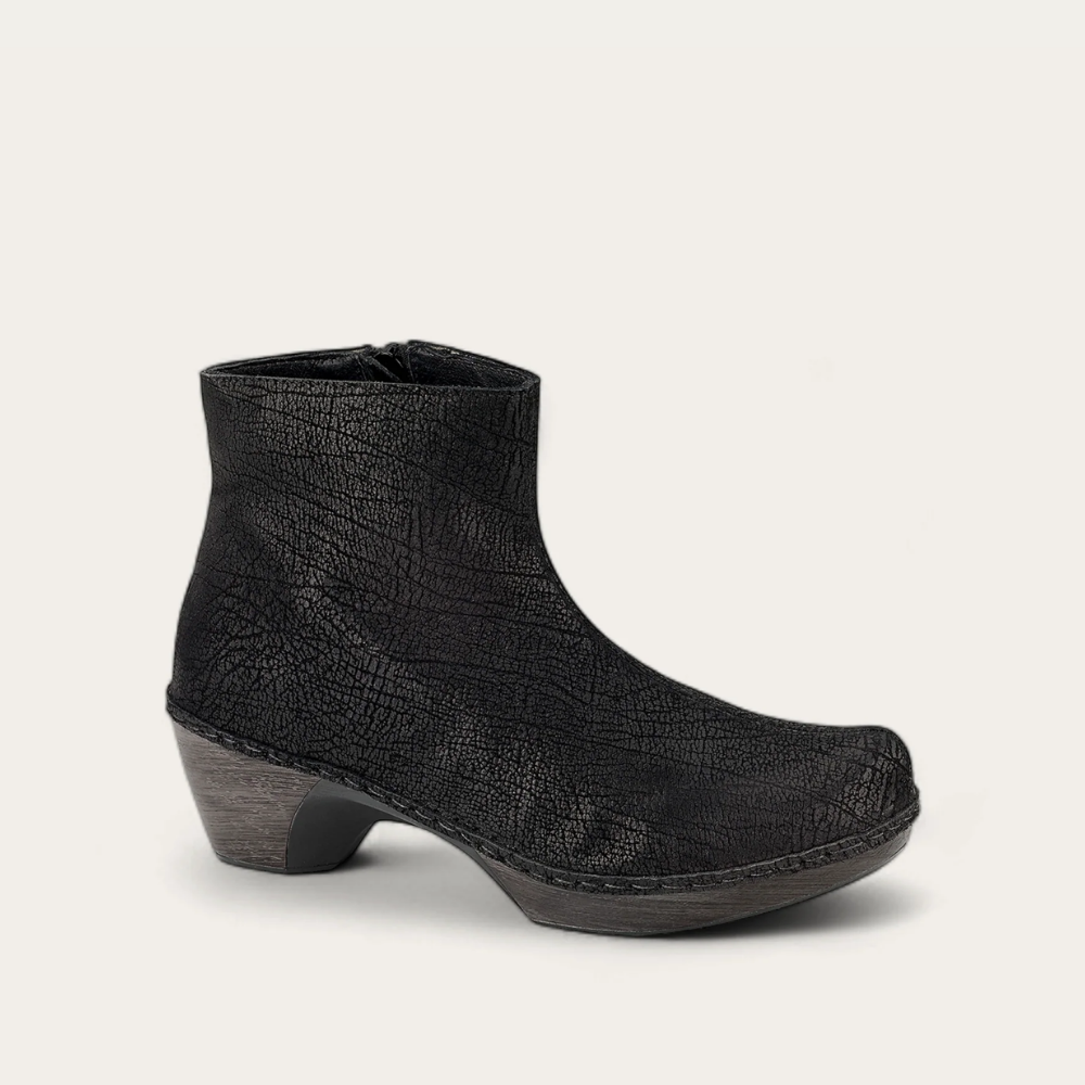 Almeria-_Black_Crackle_Lthr_efa031f7-d23e-4649-945f-5fd8dc1bb6b4