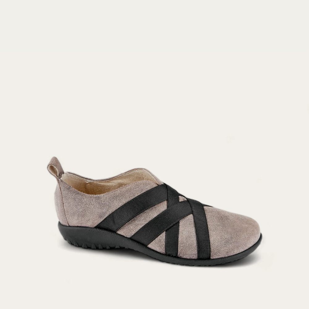 Apera-_Speckled_Beige_Lthr_w__Black_09979625-ccea-4c0f-bad2-d58f42e08453