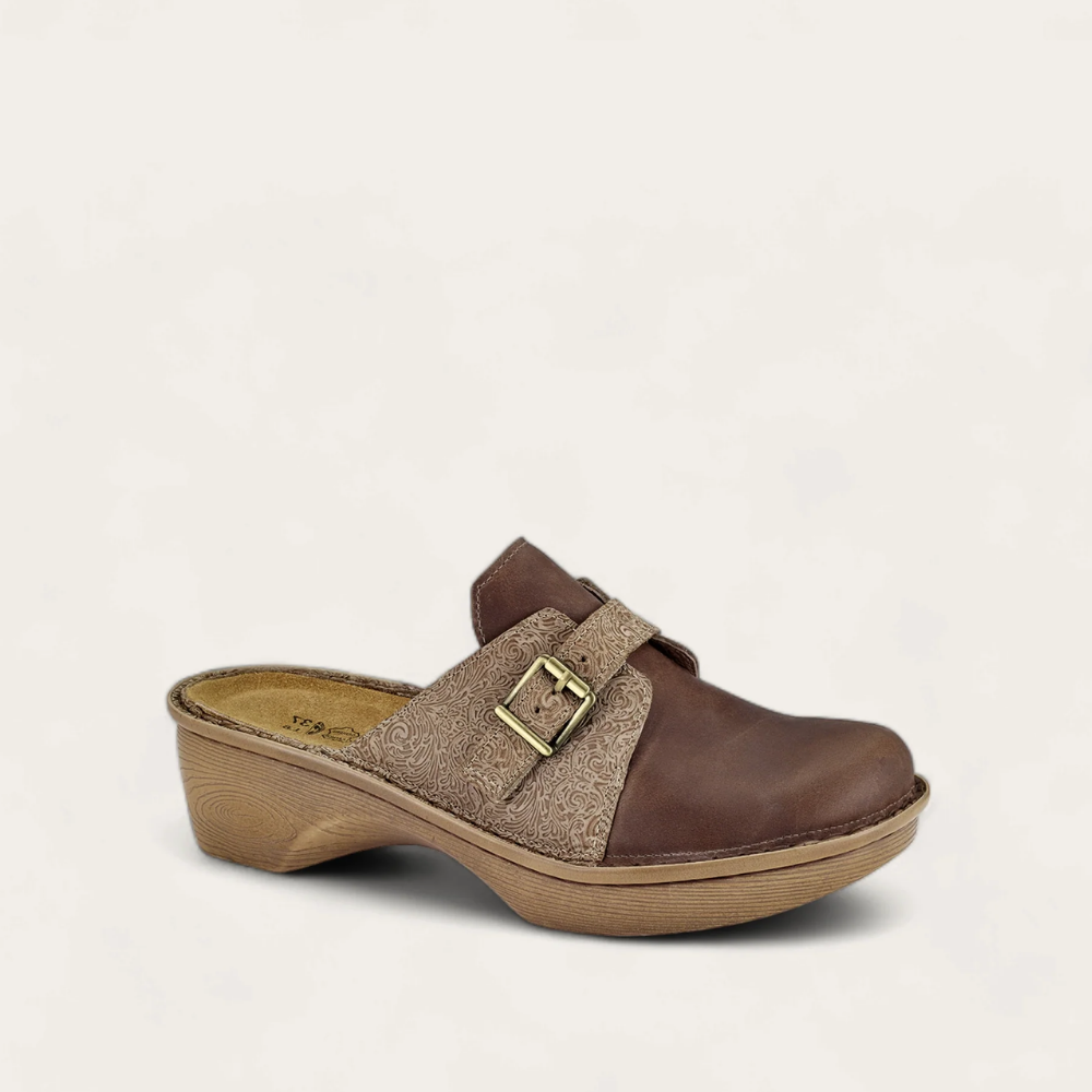 Avignon-_Saddle_Brown_Brown_Paisley