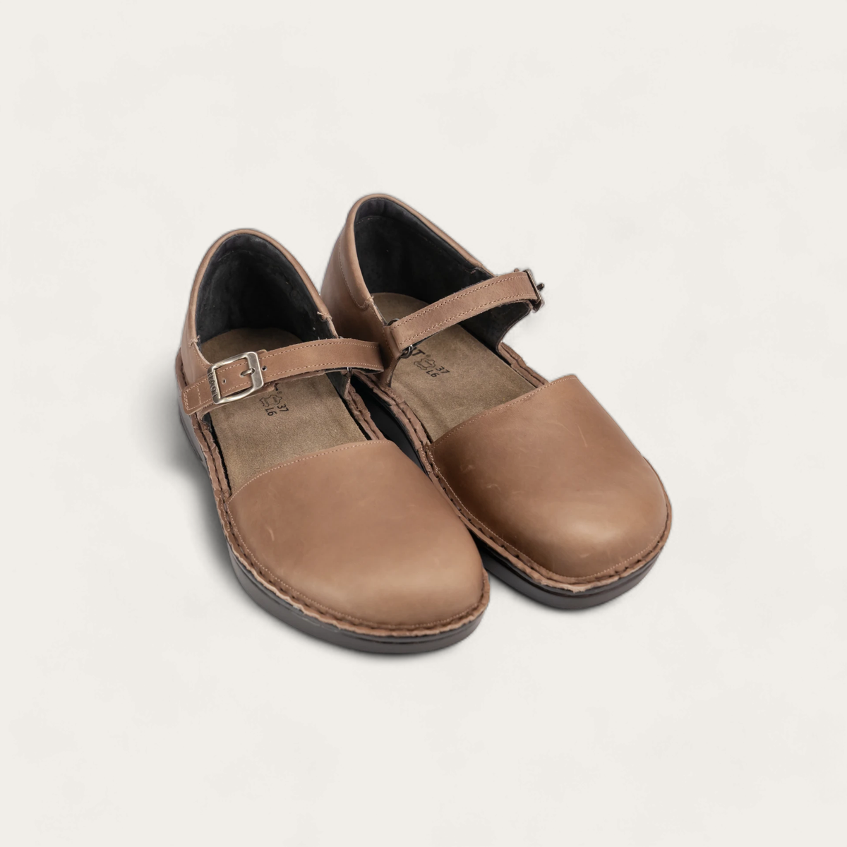 CATANIA-63440-EE6-5-with-background_ab85a4a1-6c4f-40d4-9060-b0271e2c15e0