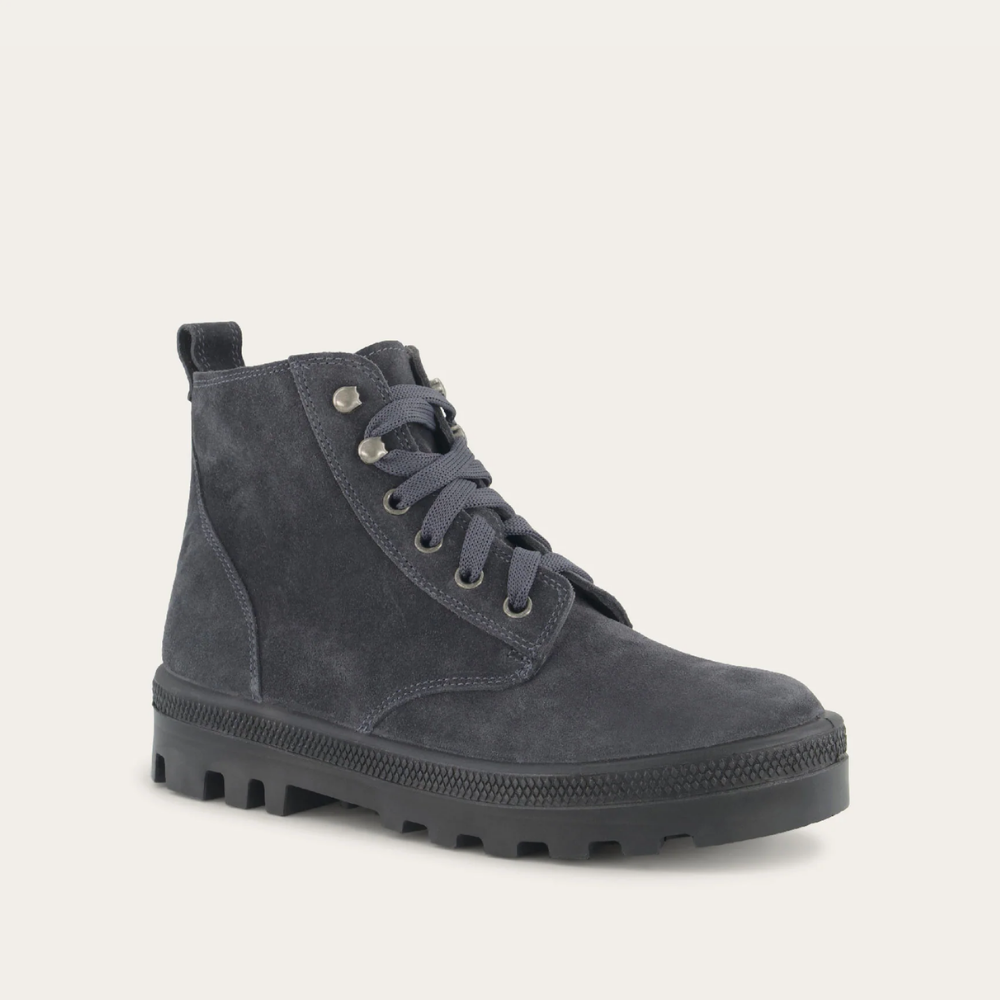 Canoe-_Charcoal_Suede_2_2_fa0f68f9-fef9-4489-886a-d610cfb6b900