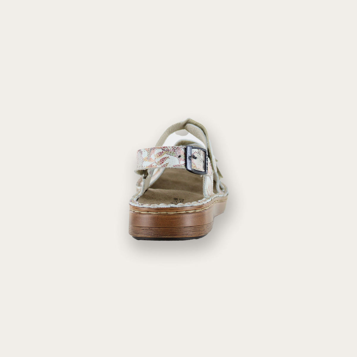FLEUR-HAJ-5_963557f4-b7cc-4256-ac5a-5cffe22fdbce