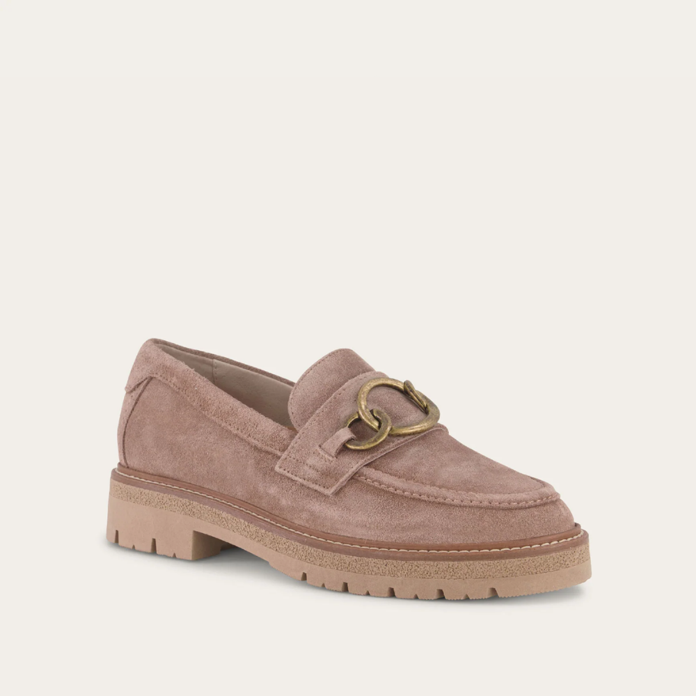 Fremont-_Almond_Suede_2_6291220a-19c0-4ec4-bdae-93355a60aea2