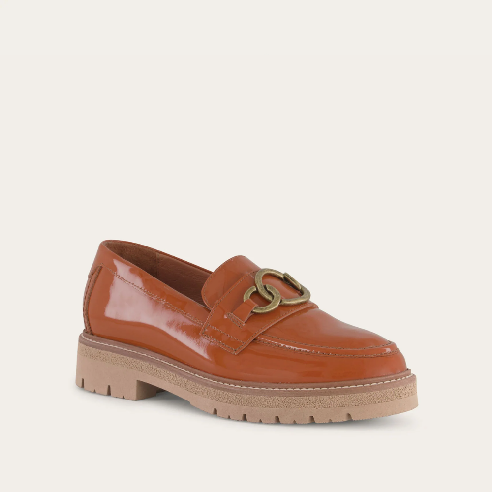 Fremont-_Burnt_Orange_Patent_Leather_2_c2123cae-74d7-475e-991b-33bc2ca846ac