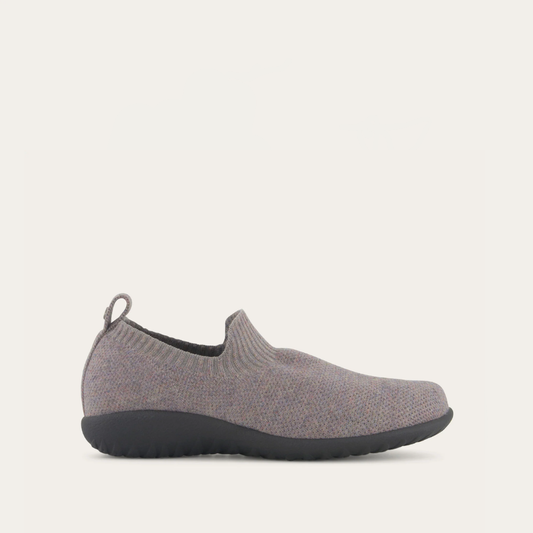 Nuku-Gray_Black_Knit_1_14ef5f86-8698-4933-8fb1-1e6f7bd740fc