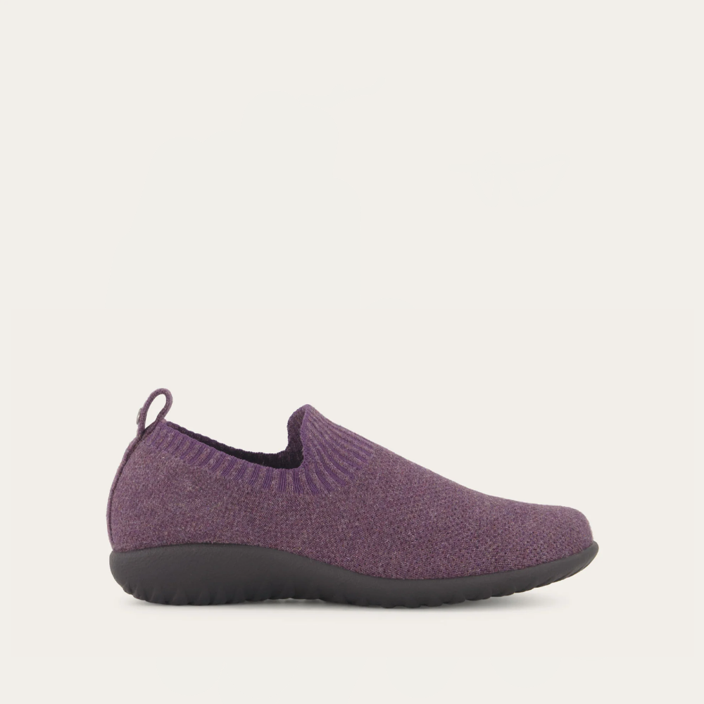 Nuku-_Peacock_Purple_Knit_1_1b26a021-7ee9-4a6a-bb26-d65ca2c2d608