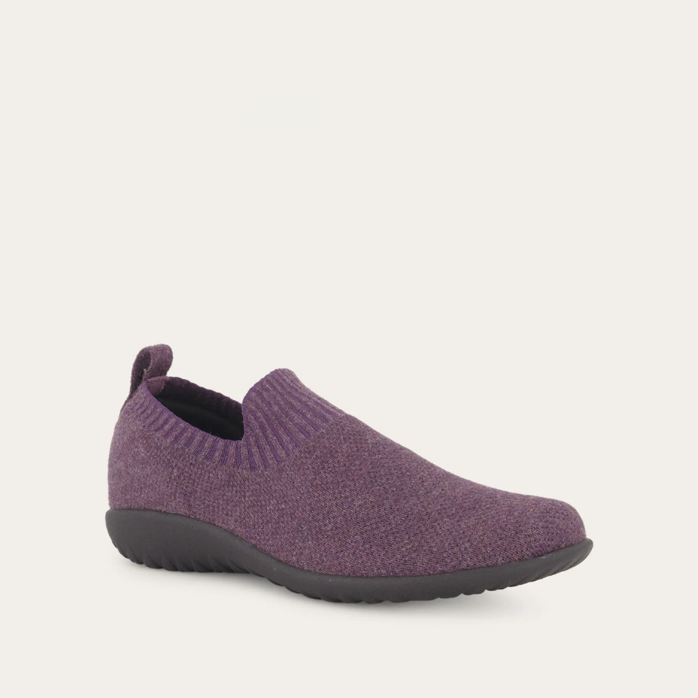 Nuku-_Peacock_Purple_Knit_2_4b0b7caf-3dc0-4239-af6b-b7fb92cb2c2a