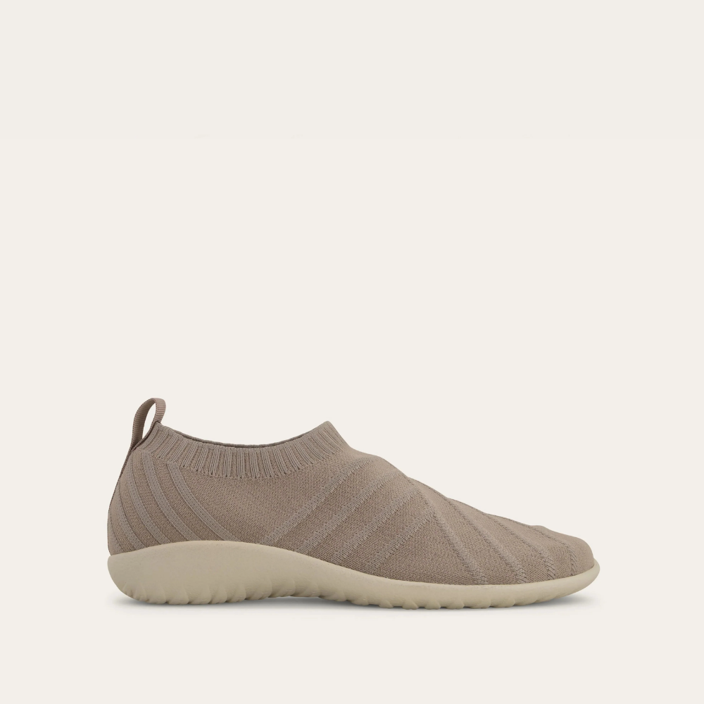 Okahu Taupe Knit