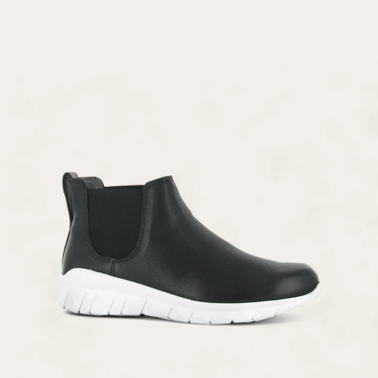 Solar-_Soft_Black_40757954-0e78-4909-9058-6c631b08d34c