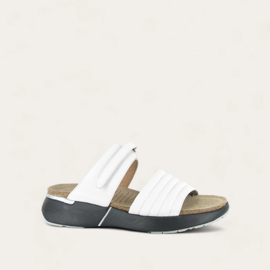 Vestra-_Soft_White_Leather