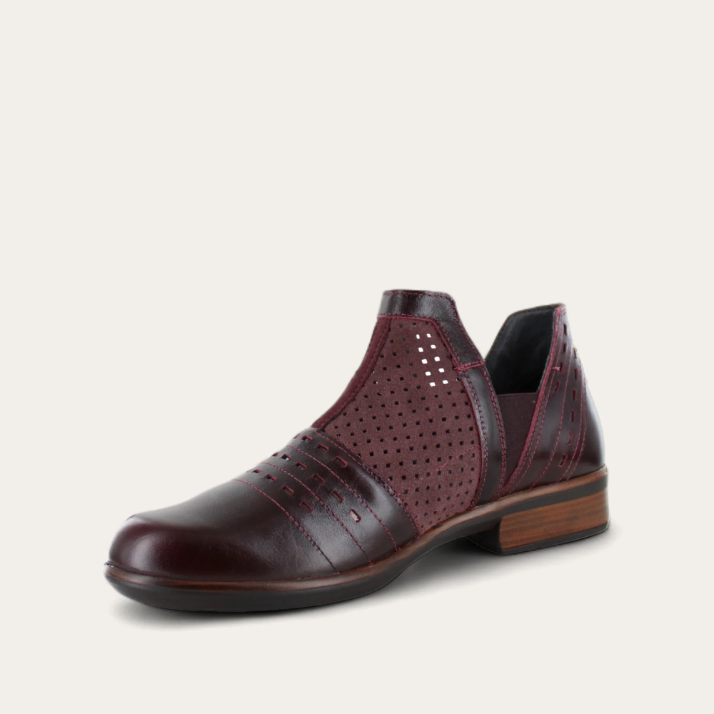 rivotra_burgundy_2_066de5ae-e966-46f5-9d9e-45e577848f67